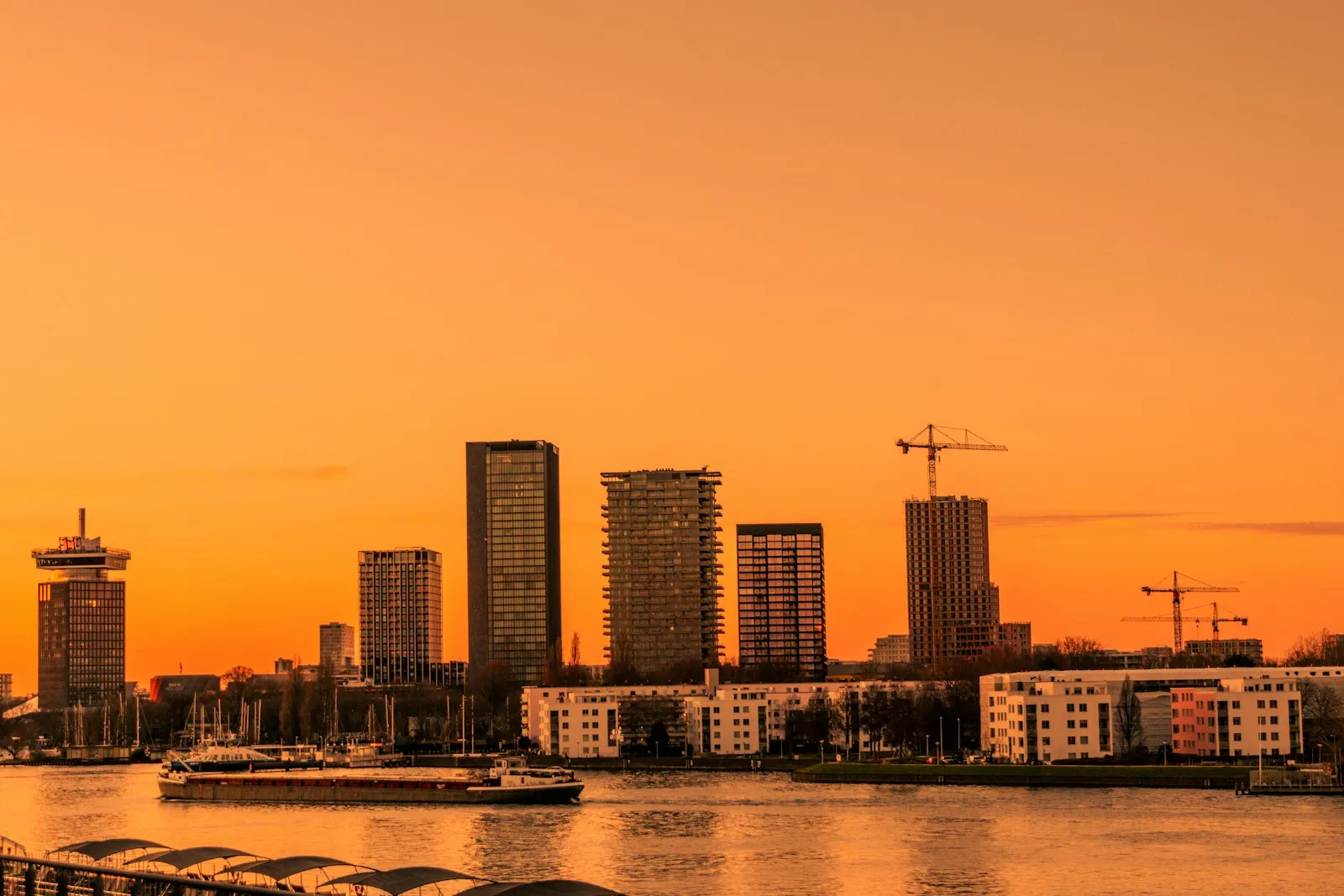 Noodstroom bedrijfspand Utrecht: welke oplossing past?