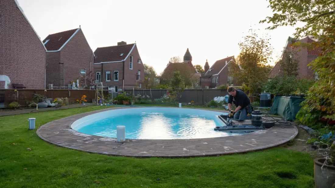 Noodstroom poolpomp stroomstoring: vorstschade 2026