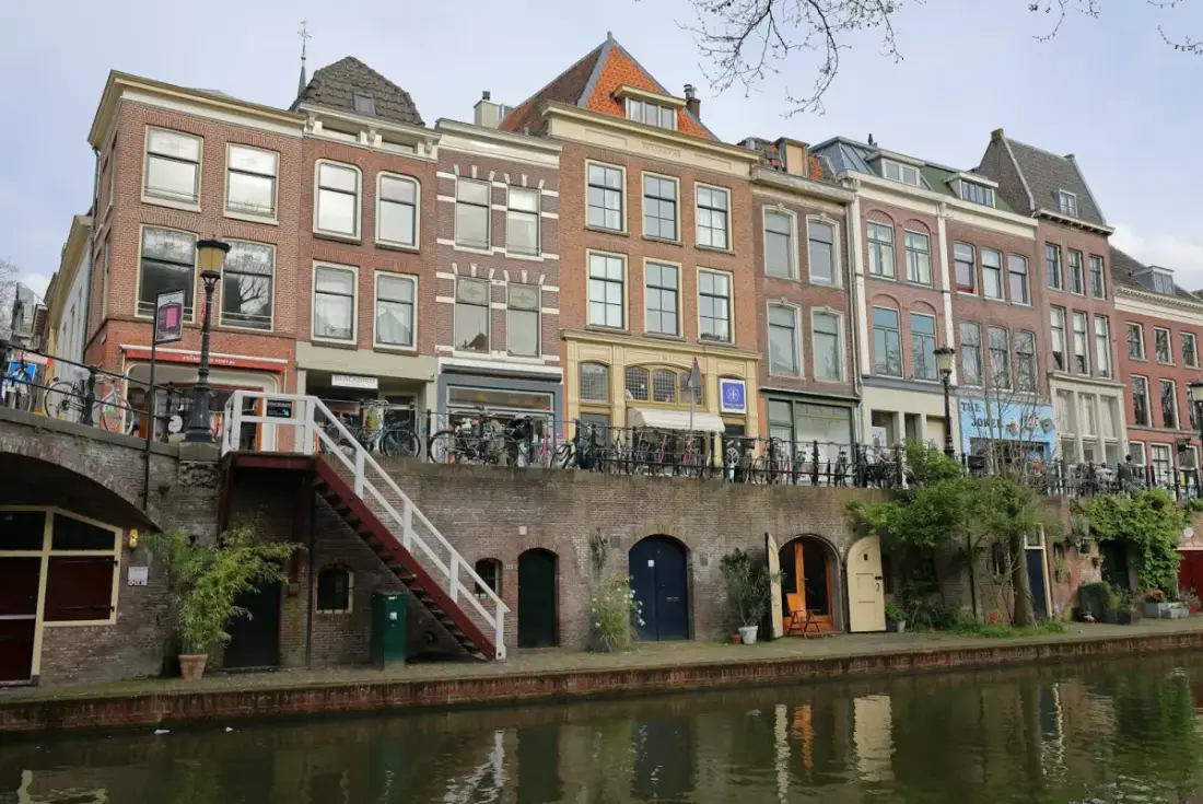 Noodstroom woonboot stroomstoring Utrecht: wat werkt?