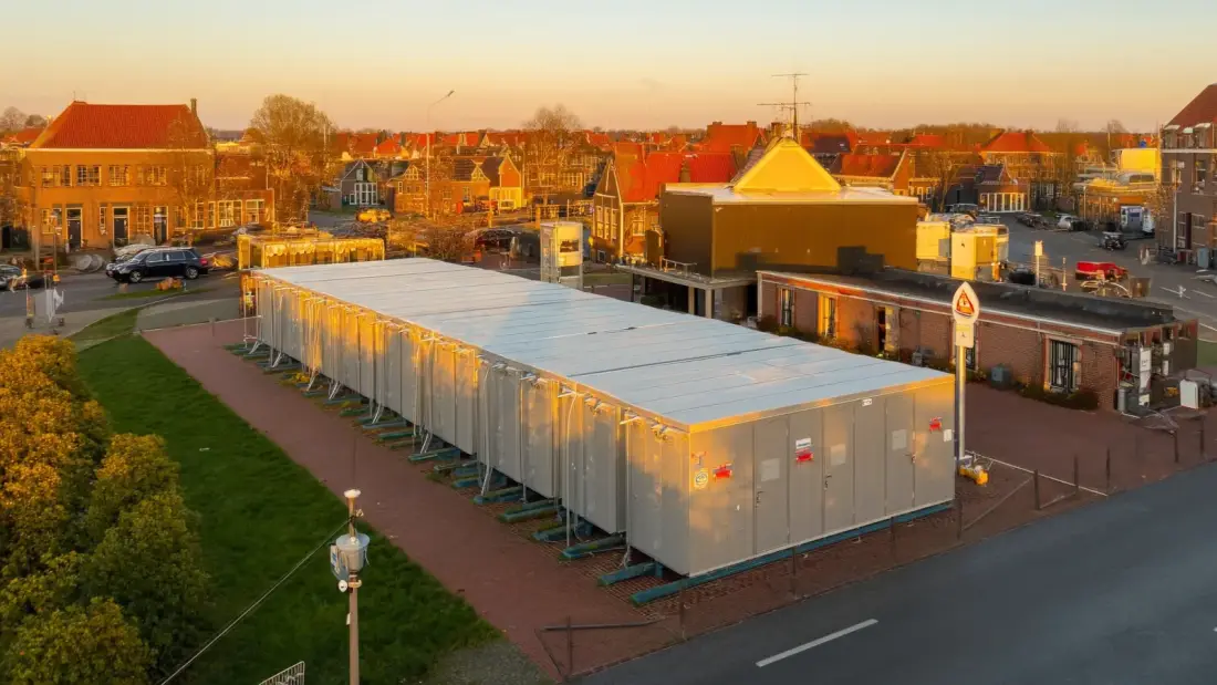 Thuisbatterij en aggregaat combineren voor noodstroom